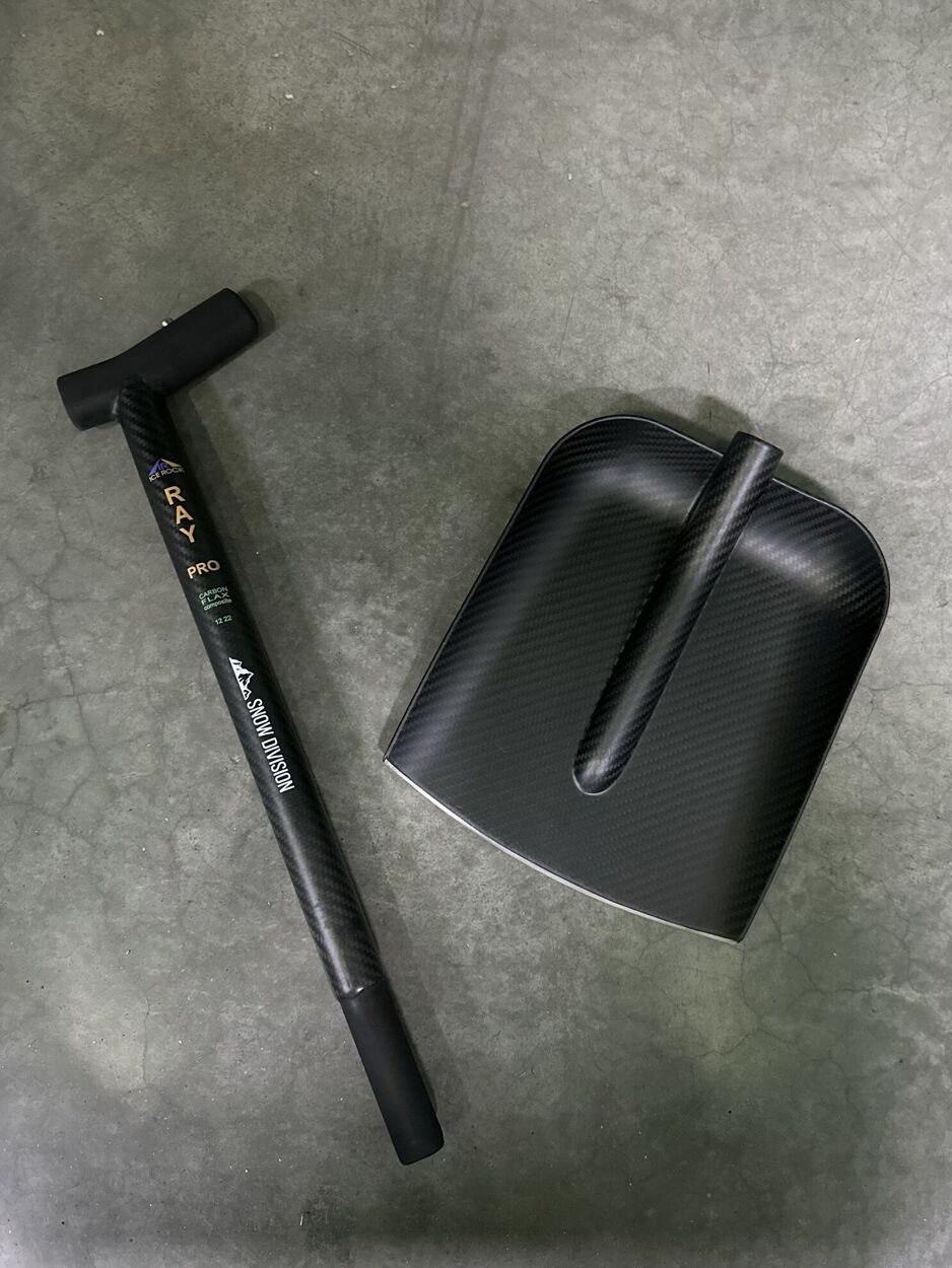 Лопата лавинная карбоновая Ultralight PRO